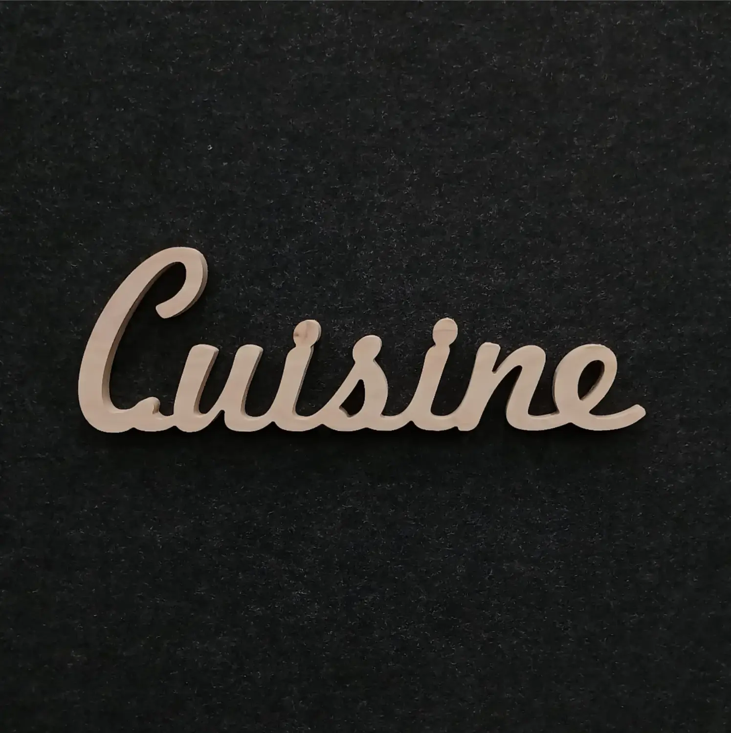 lettrage cuisine en frêne de 20 mm