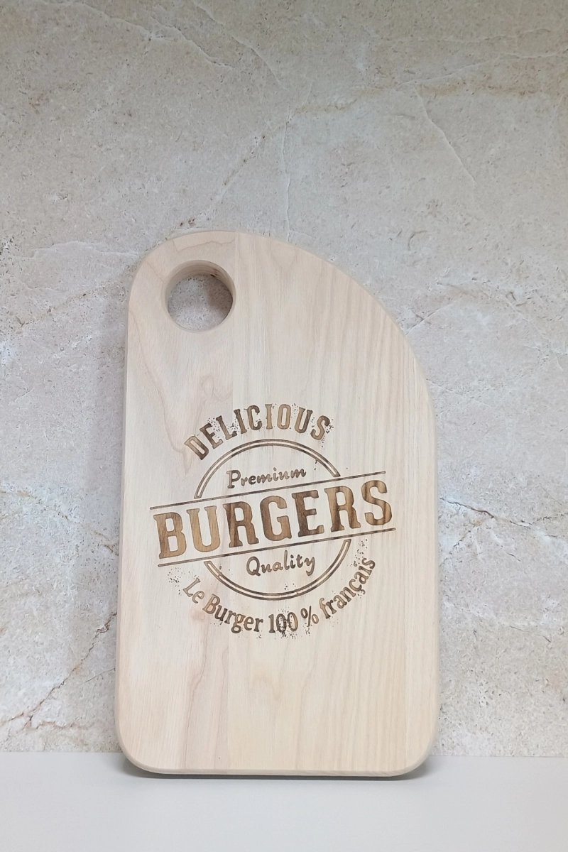 planche à Burger à personnalisée en frêne massif